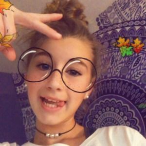 Meet your Posher, Ella